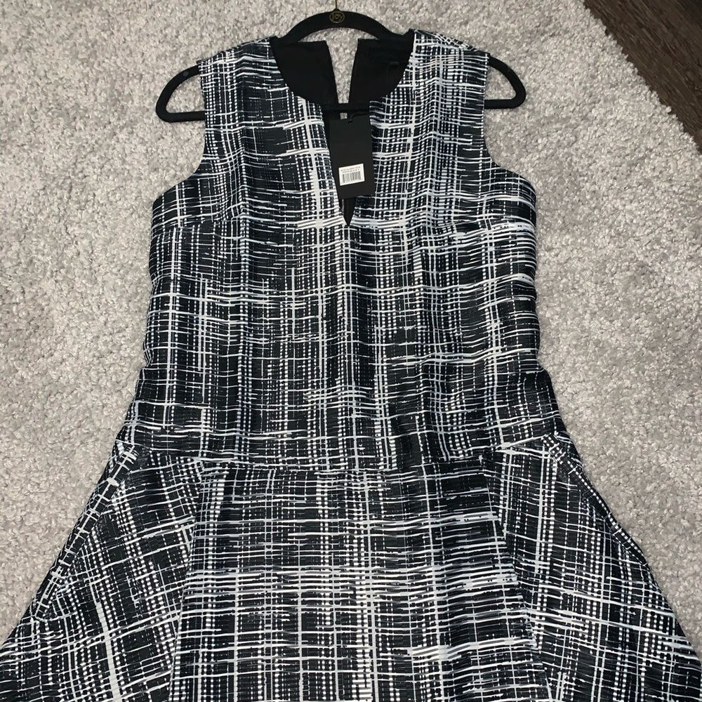 Kendall + Kylie Dress - Picture 3 of 3